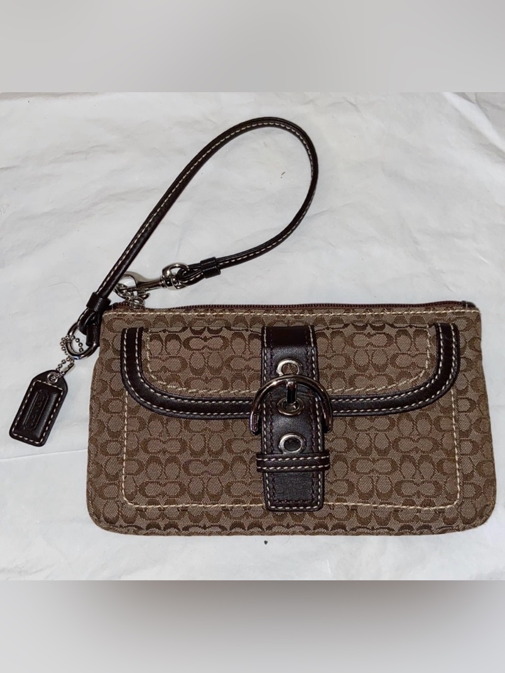 Nwot Vintage Coach Signature Logo Wristlet Wallet